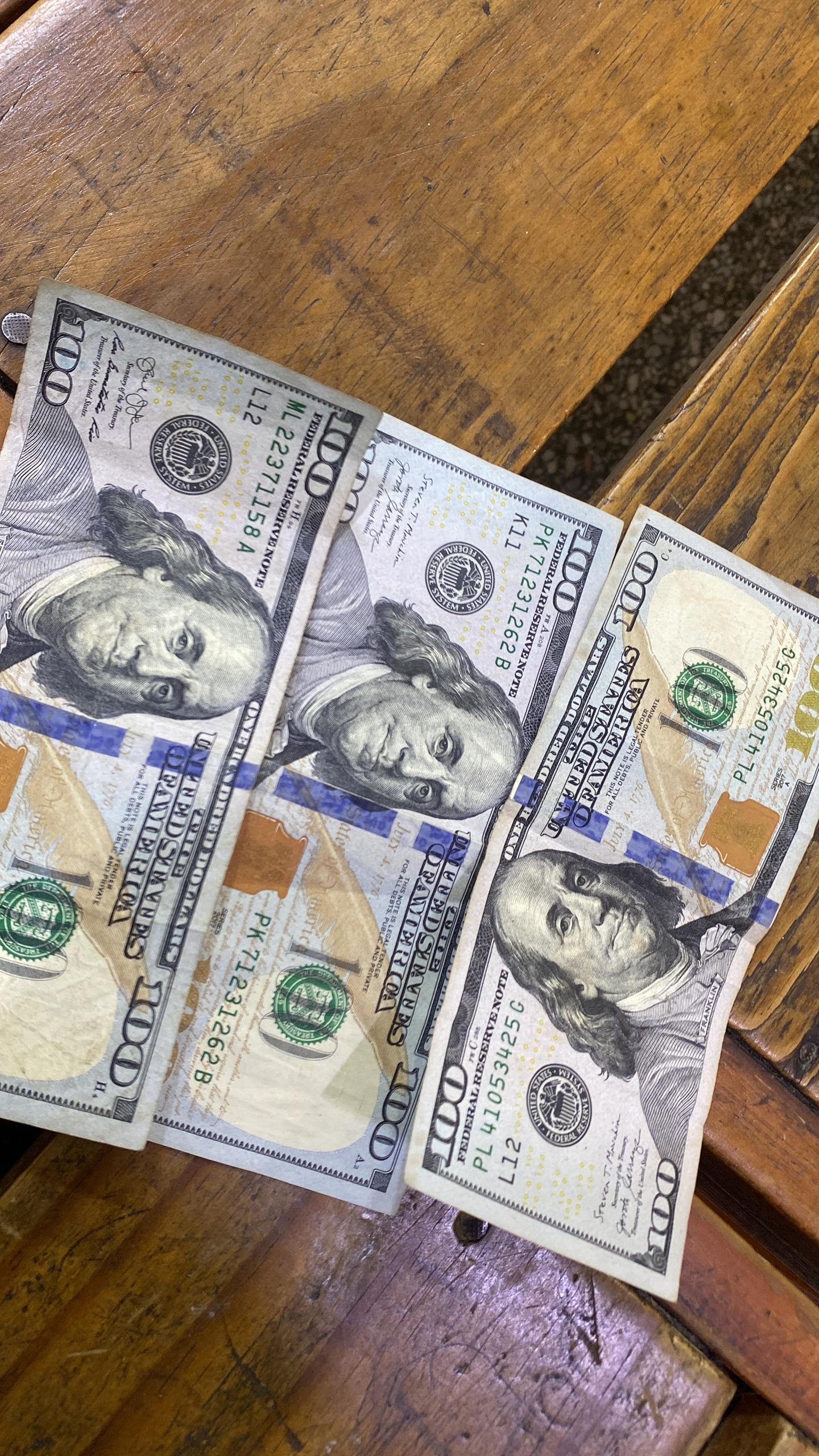 GANA 300$ FACILITOS